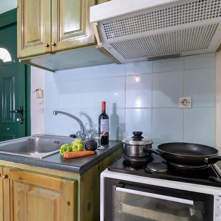 Apostolos 2 Апартаменты *