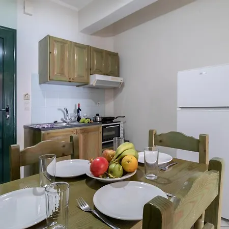 Апартаменты Apostolos 2